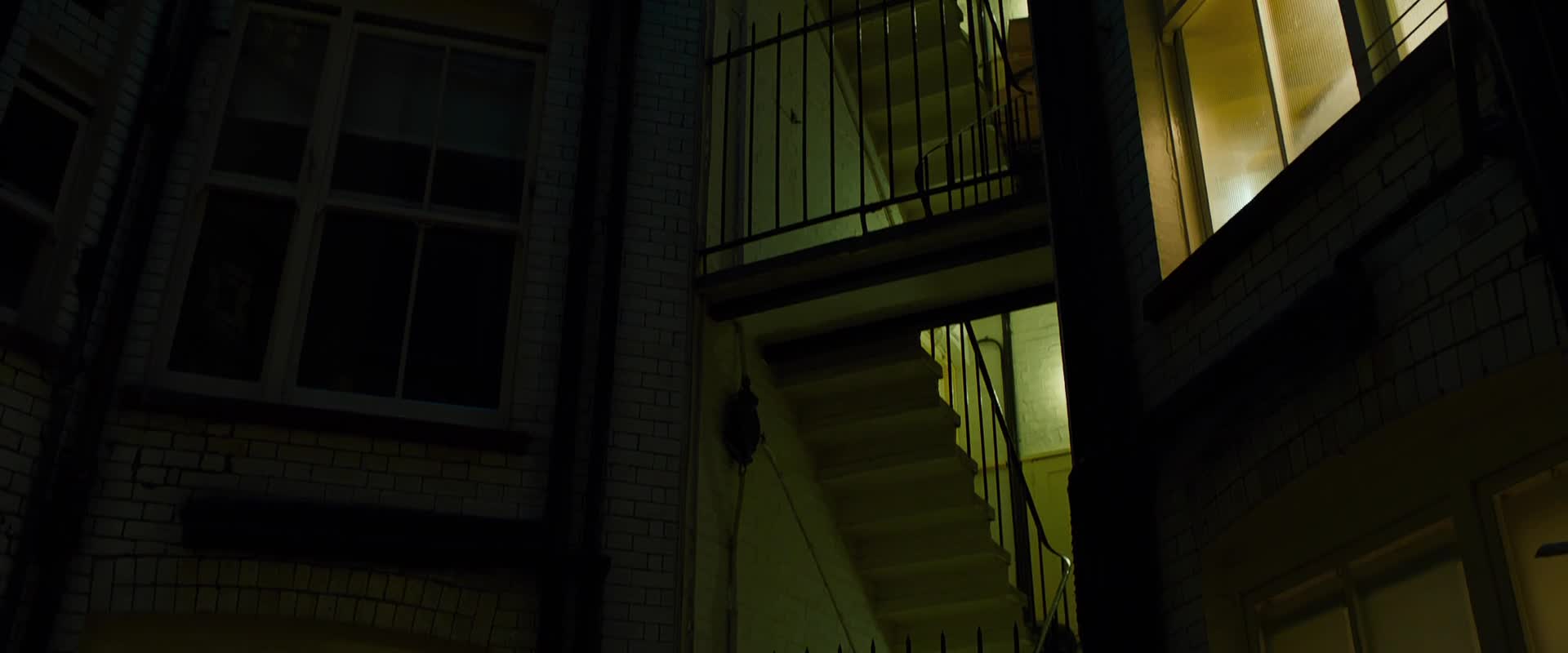 Děsivá temnota Slepá pomsta (Natalie Dormer,Emily Ratajkowski,Ed Skrein 2018 Thriller Bdrip 1080p ) Cz dabing avi