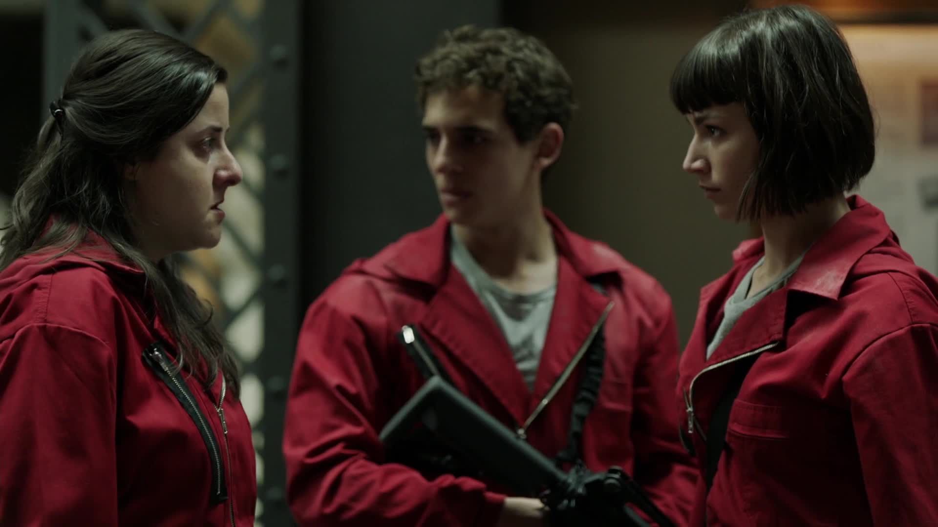 Papírový dům S01E13 Epizoda 13 (2017) akční krimi thriller mysteriózní czdab mkv