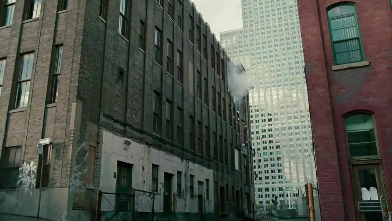 Red 2 (Bruce Willis,John Malkovich,Anthony Hopkins,Helen Mirren 2013 Akční Komedie Krimi Thriller Bdrip 1080p ) Sk dabing+cz titulky avi