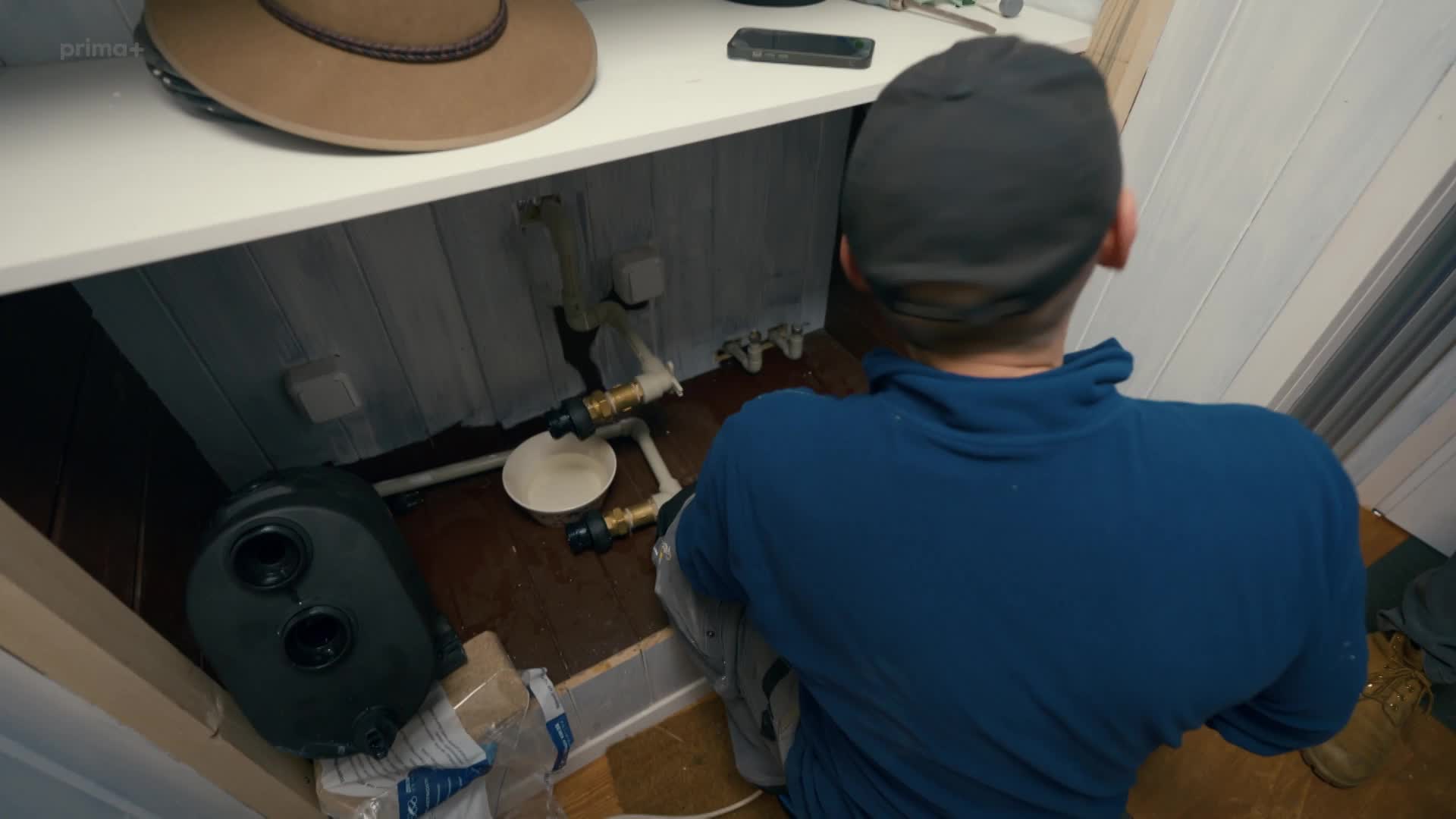 Pátek 31 10 2025 v TV S01E02 mkv