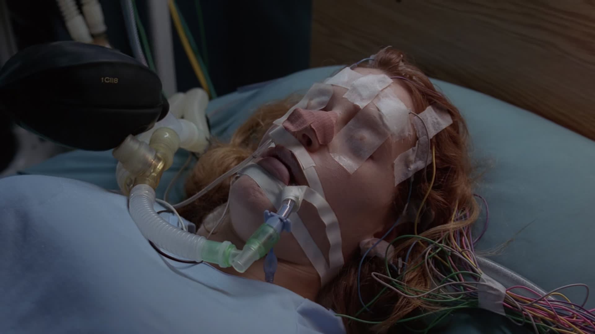 Akta X S02E08 25 1994 CZ dab Jedním dechem mkv