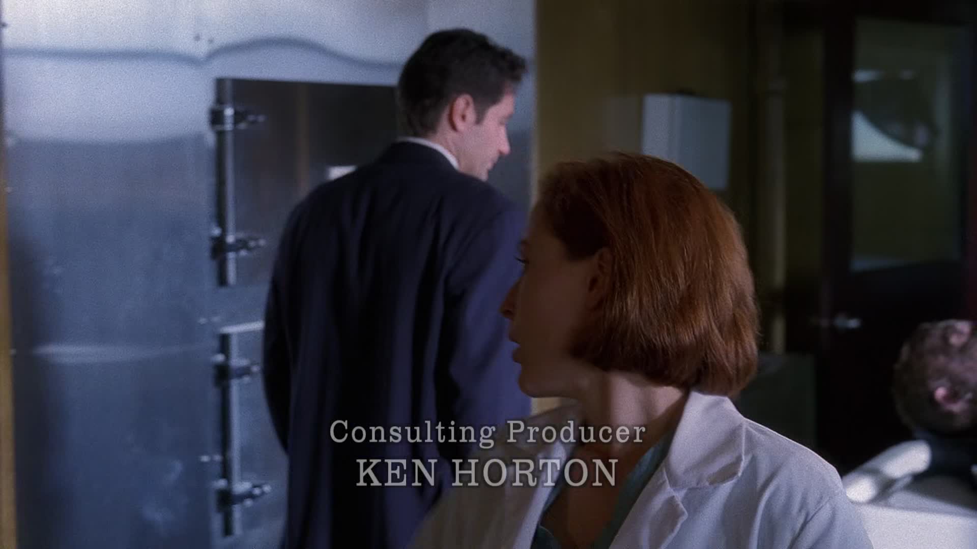 Akta X S05E09 20 1997 CZ dab Boj s minulostí mkv