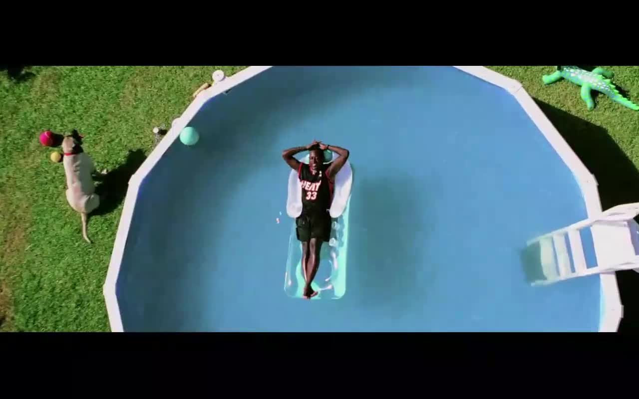 Mizerové II (Remastrované Martin Lawrence,Will Smith,Jordi Mollà 2003 Akční Komedie Krimi Thriller Bdrip 1080p ) Sk dabing+ cz title avi