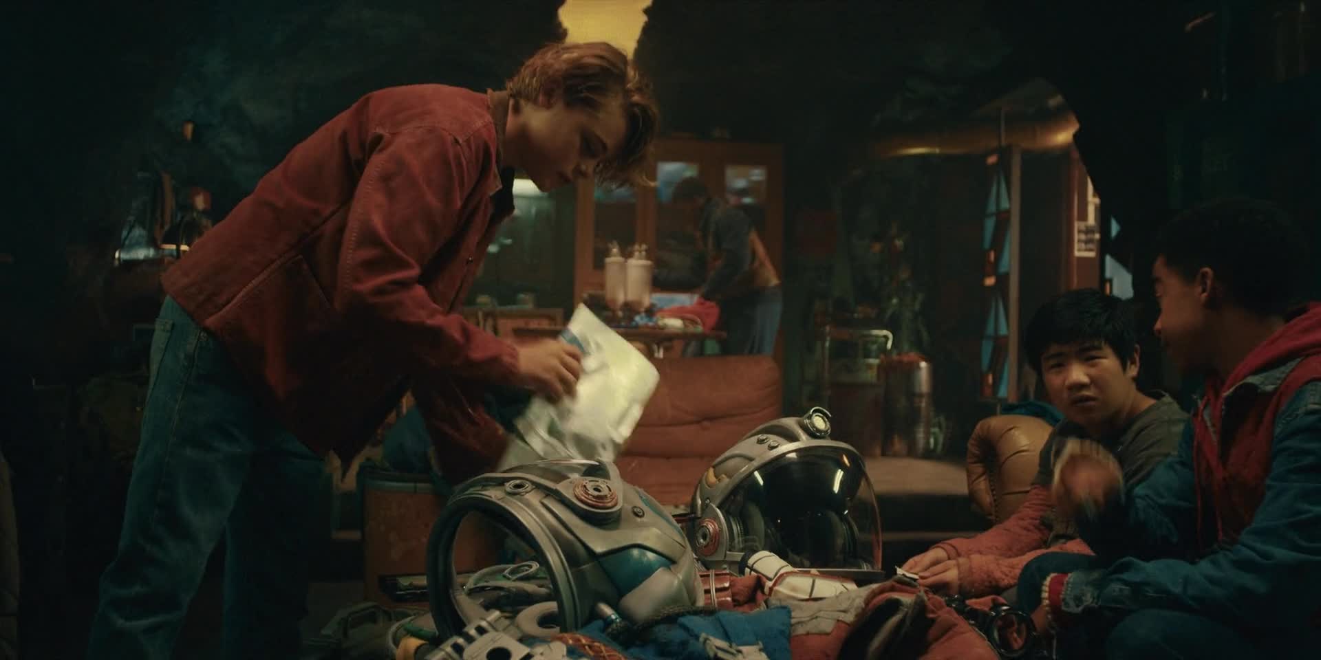 Kráter 2023 CZ dab 1080p mkv