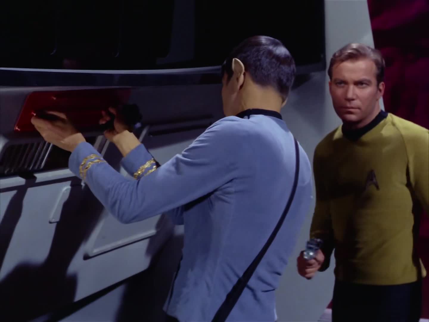 Startrek The Original Series S2E09 Proměna Cz En (Metamorphosis Cz En tit) mkv
