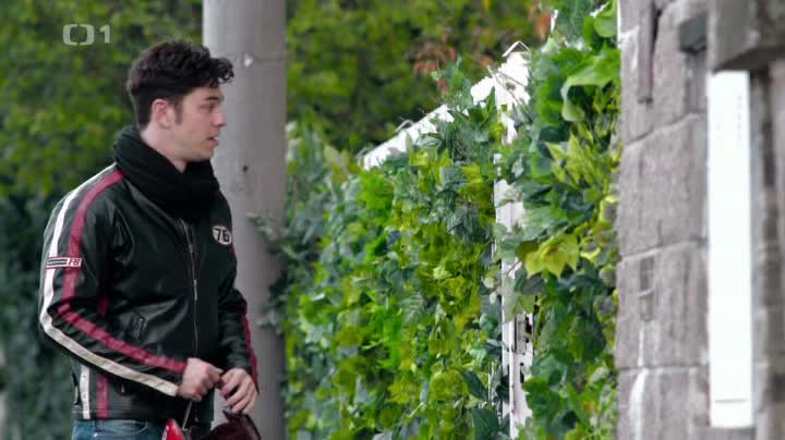 Poldové a nemluvně • 03 Miláček avi