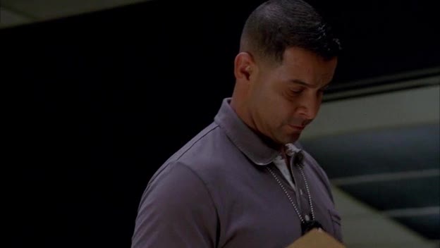 Castle na zabiti S05E02 Oblačno, místy vraždy avi