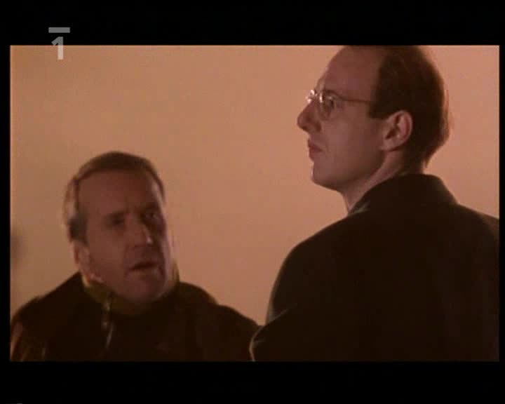 Komisař Moulin 05 07 Dáma v modrém avi