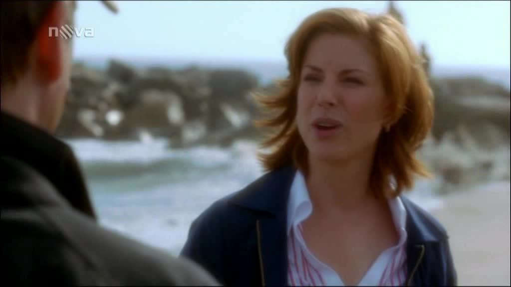 NCIS S10E04 Ztraceni v moři CZdab avi