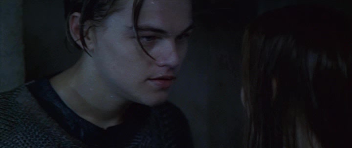 Romeo a Julie 1996 DVDRip XviD CZ sestřih Romeo a Julie se zamilují (Leonardo DiCaprio a Claire Danes).avi
