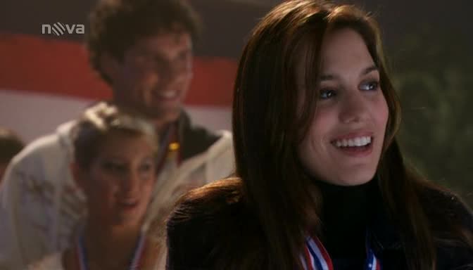 Ledové ostří 3 (2008) sestřih Zack (Matt Lanter) a Alejadra (Francia Raisa).avi