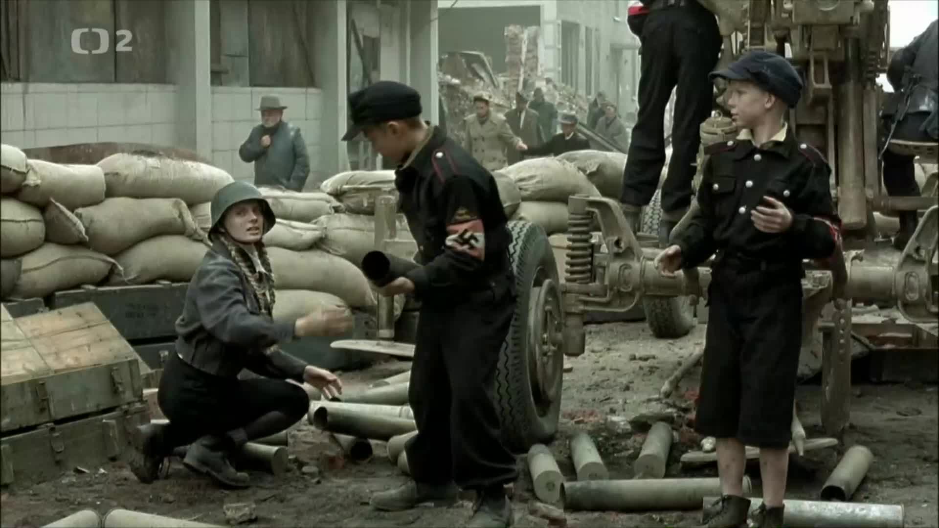 Pád Třetí říše (2004) drama, válečný, historický CZ dabing mkv