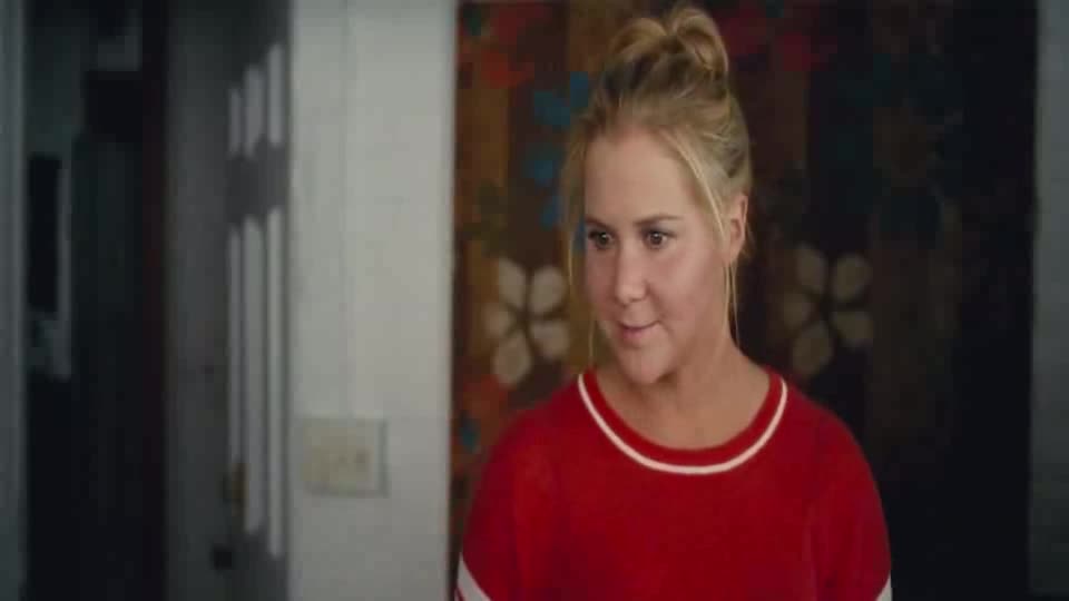 Vykolejená (Amy Schumer,Bill Hader,Colin Quinn 2015 Romantický Komedie Drama Bdrip 1080p ) Cz dabing+cz title avi