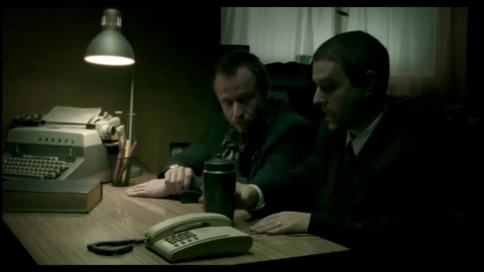 Sklapni a zastřel mě (Karel Roden,Andy Nyman,Aňa Geislerová 2005 Komedie Drama Bdrip 1080p ) Cz dabing mp4