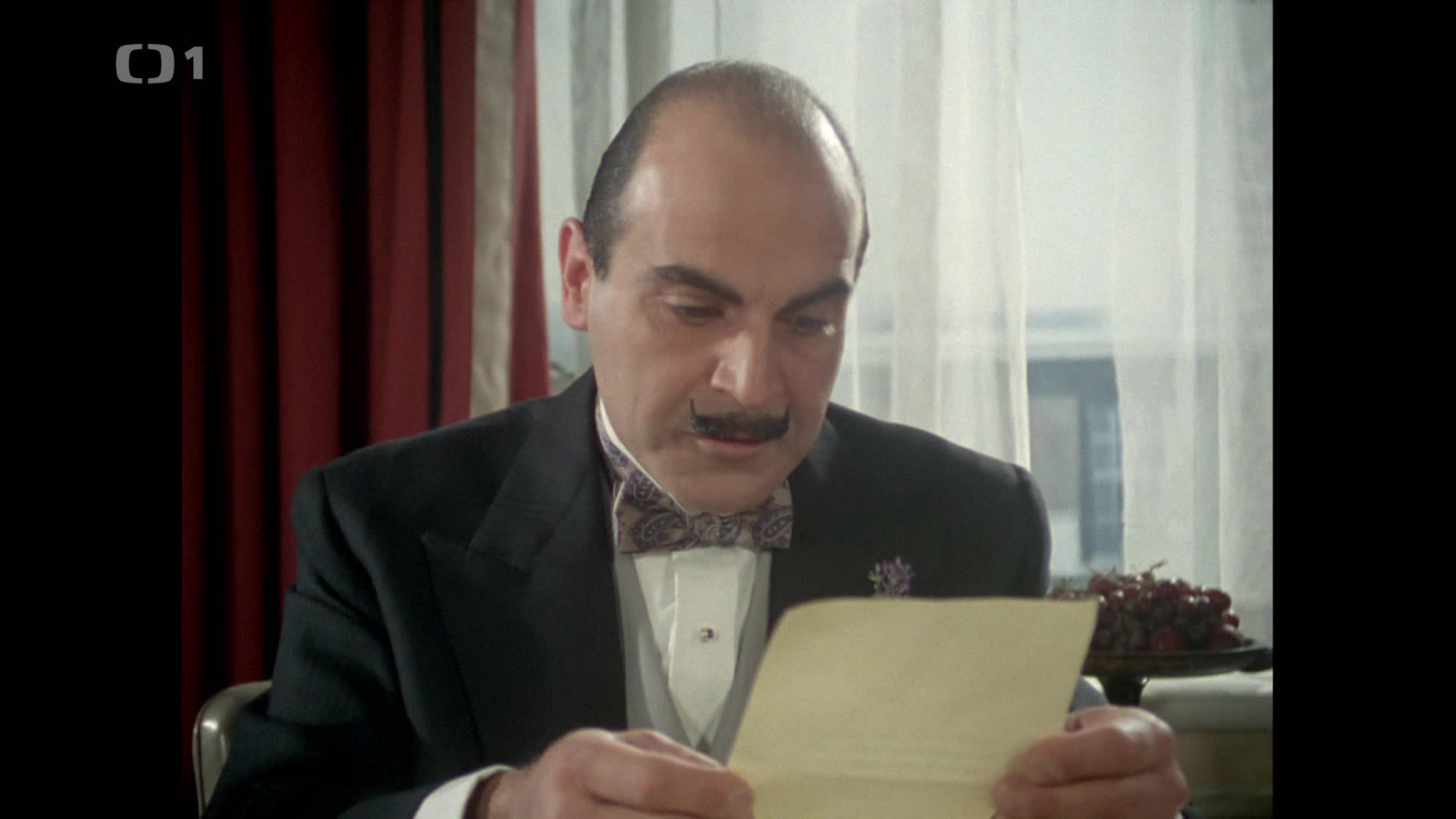 Hercule Poirot S01E03 Unos Johnnieho Waverlyho (cz 1080p) ts