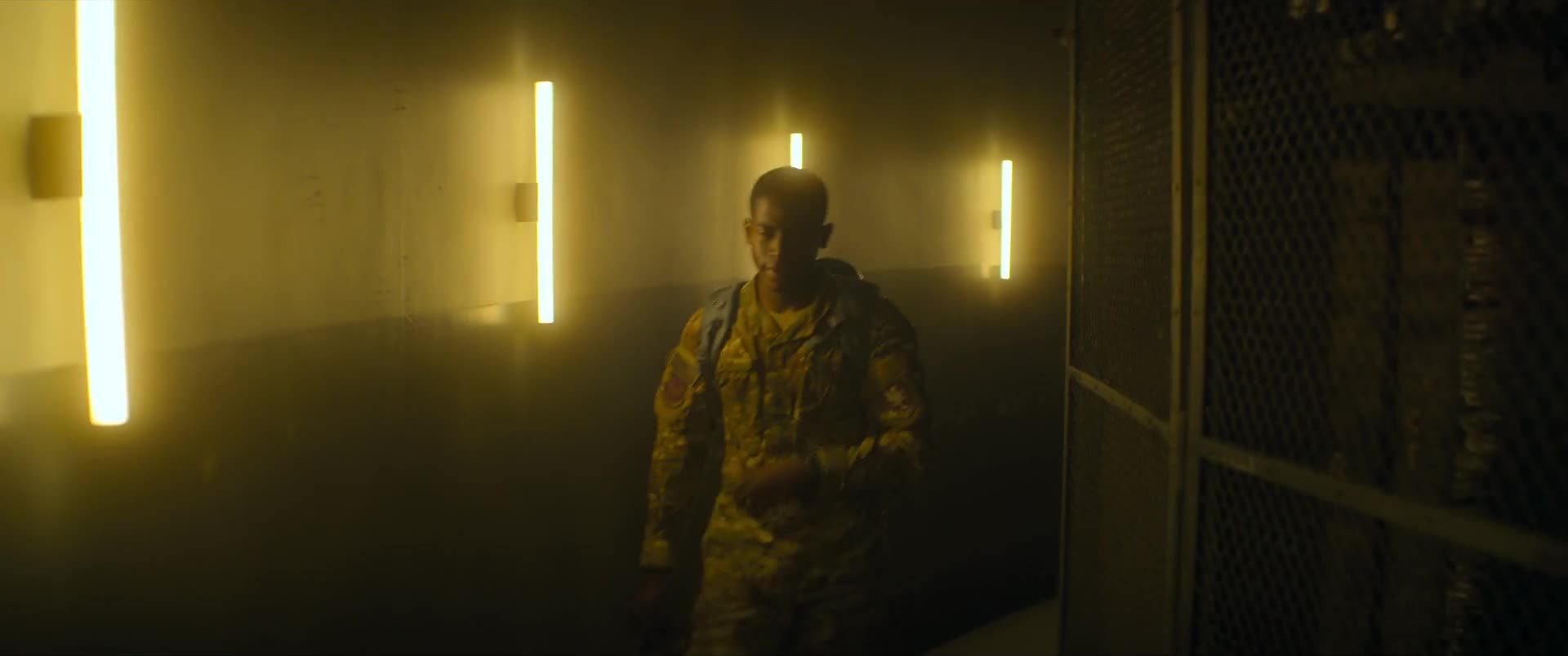 Za čárou (Damson Idris,Anthony Mackie,Emily Beecham 2021 Akční Sci Fi Bdrip 1080p ) Cz dabing mkv