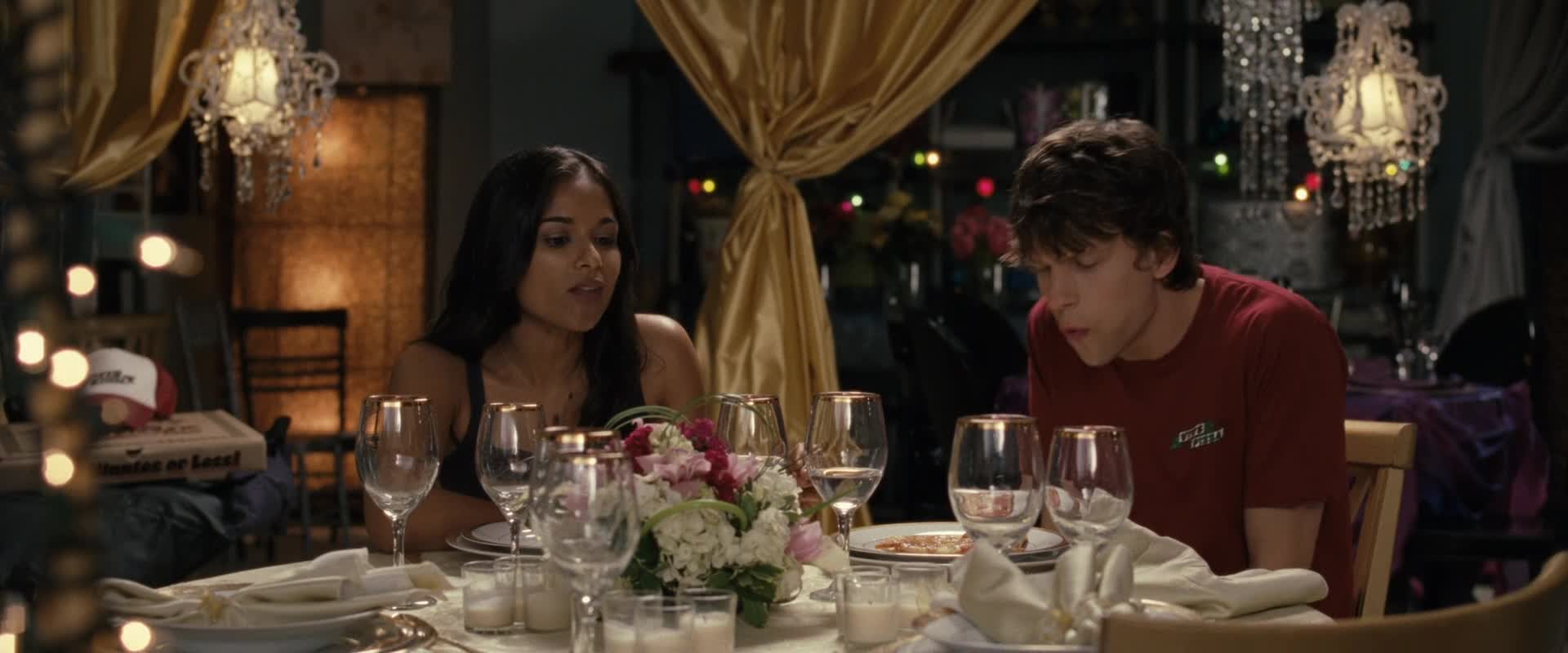 30 minut nebo méně (Jesse Eisenberg,Danny McBride,Aziz Ansari 2011 Akční Komedie Krimi Bdrip 1080p ) en+Cz dabing mkv