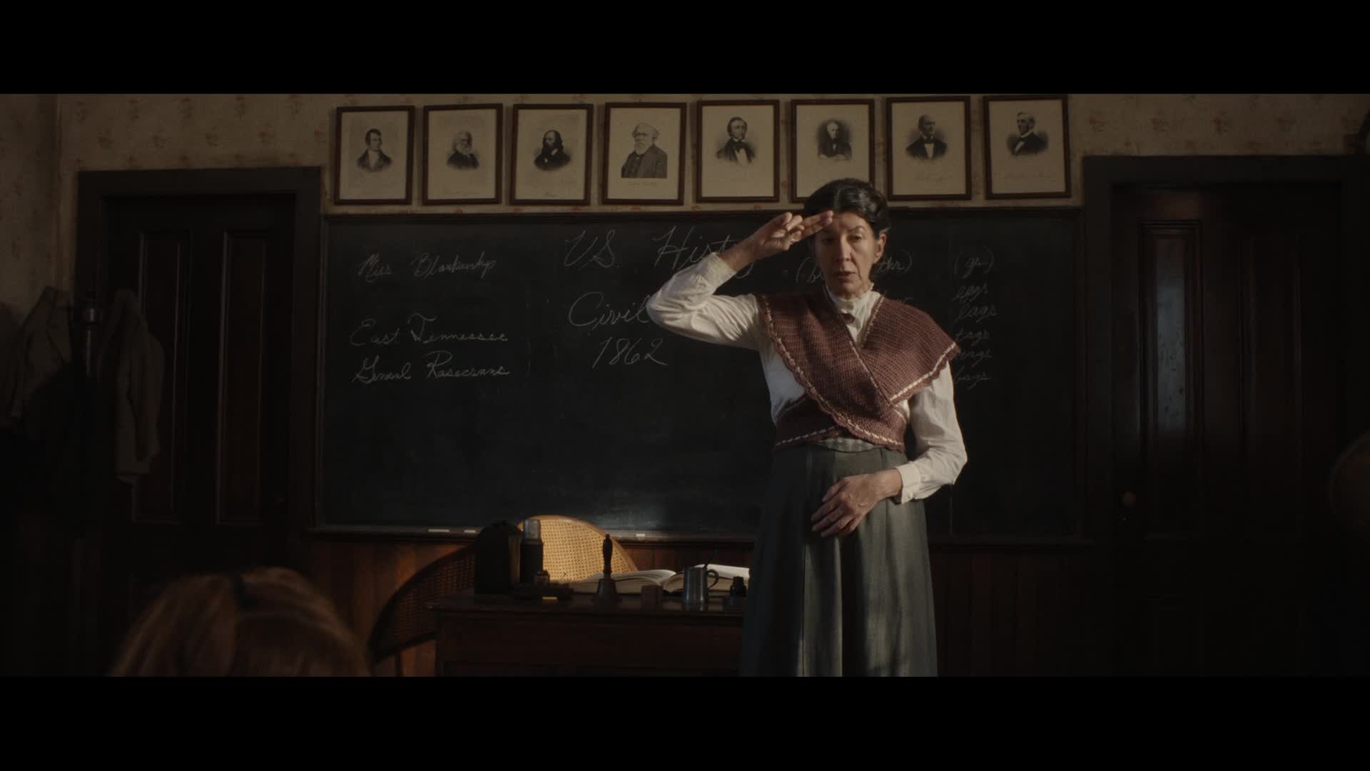 Monstrum: Příběh Eda Geina S01E02 {2025} drama, životopisný AAC 5 1 1080p CZ dabing mkv