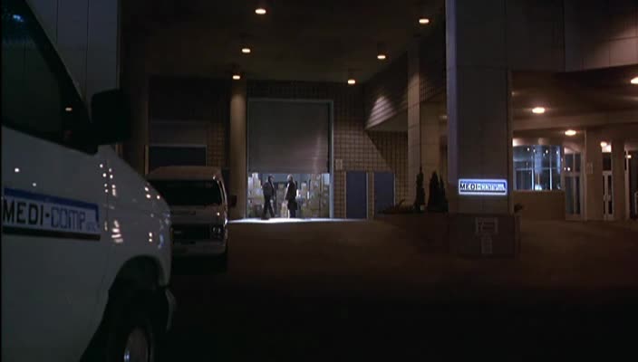 Darkman III Na život a na smrt (Jeff Fahey, Arnold Vosloo, Darlanne Fluegel 1996 Sci Fi Bdrip 1080p ) Cz dabing mkv