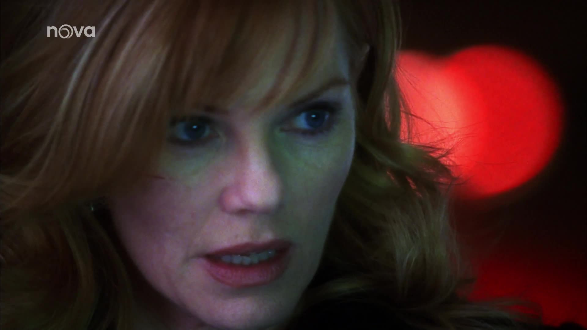 Kriminálka Las Vegas S05E22 25 2004 CZ dab 1080p Nebezpečné známosti mp4