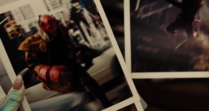 Hellboy =2008, CZ avi