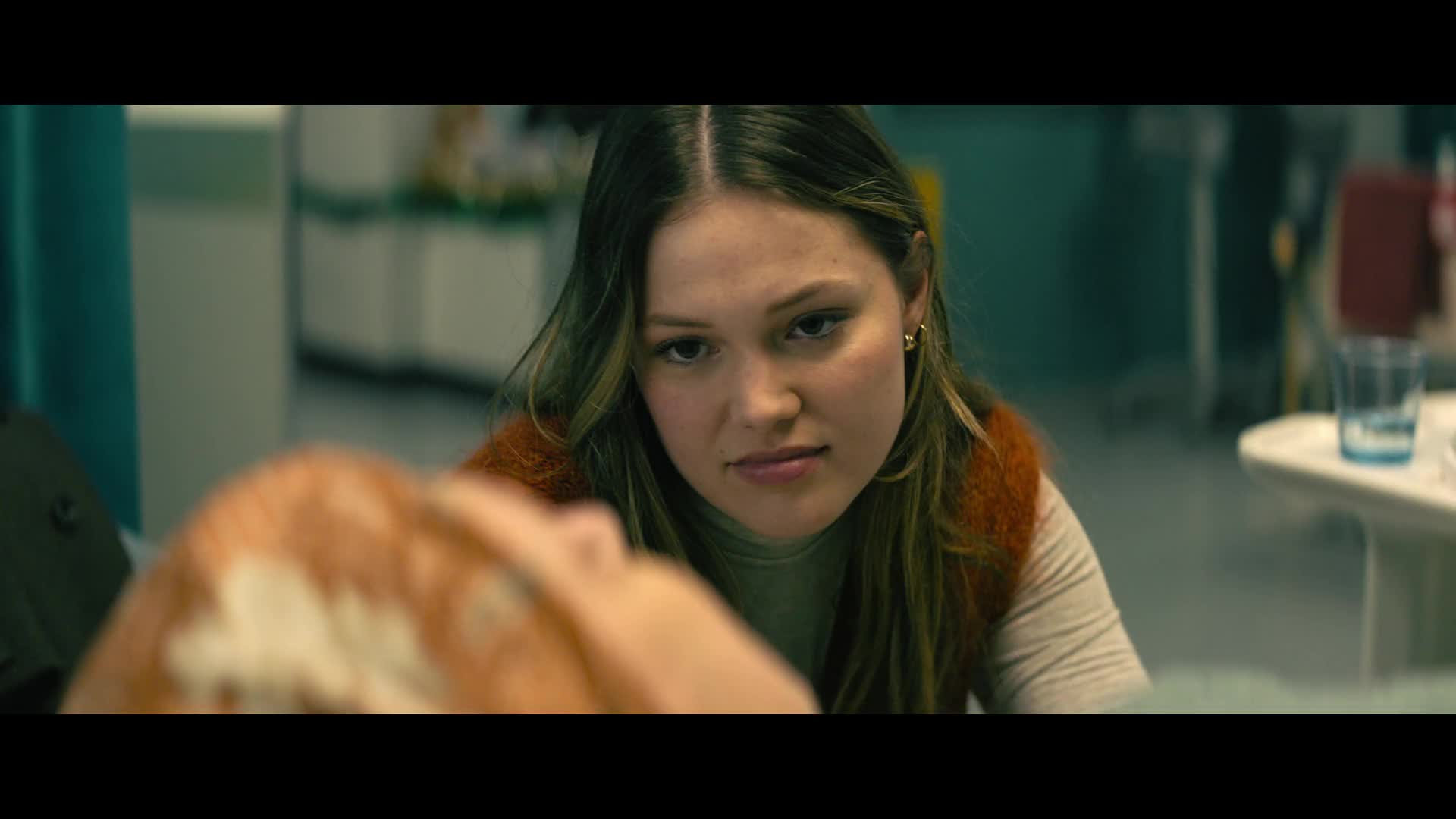 Jingle Bell Heist 2025 [ENG1080p] mp4