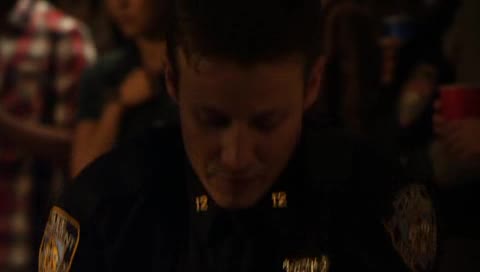 Spravedlnost v krvi (Blue Bloods) 01x06 Pod svícnem je tma avi