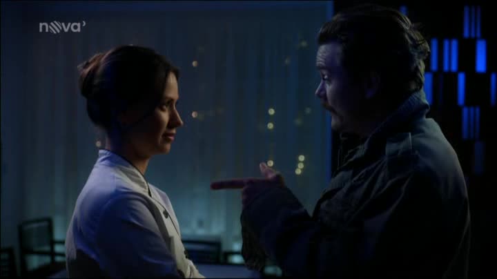 Smrtonosná zbraň S02E09 Elvis žije avi