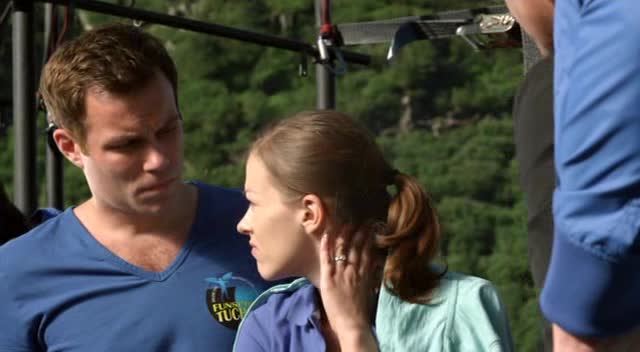 Doktor z hor Nové příběhy 5 01+02 díl Stahující se mračna CZ avi