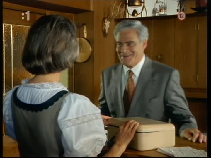 Doktor z hor 3 10 dil Investor cz avi