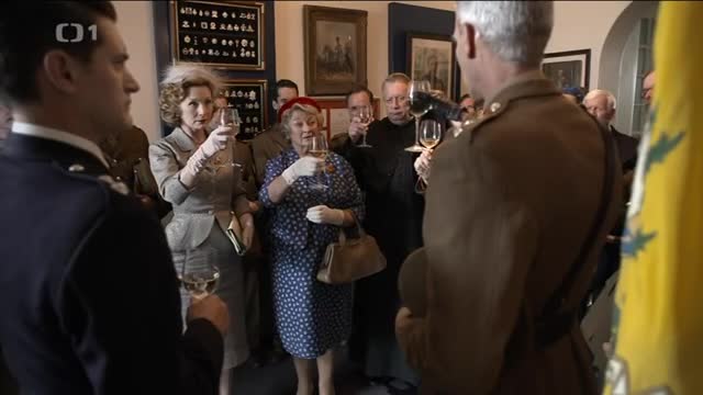 Otec Brown S03E04 Znamení zlomeného meče (CZ) mp4