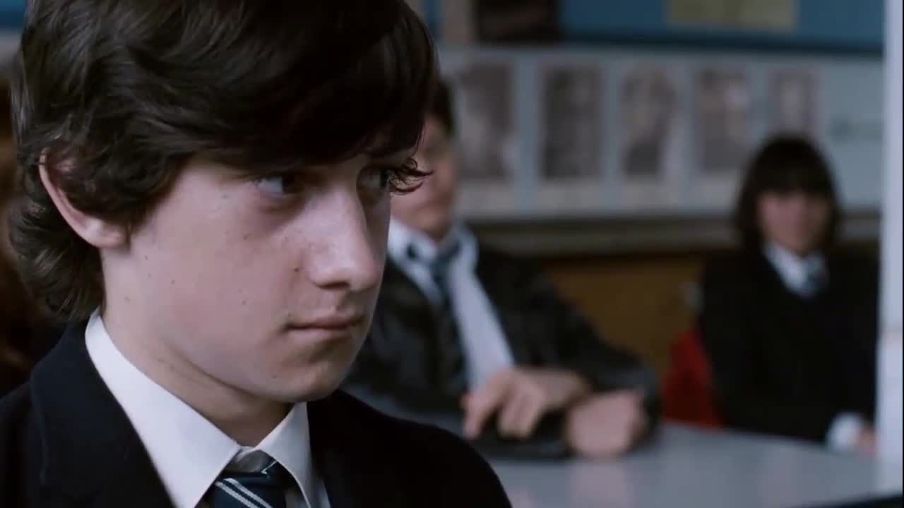 Jmenuji se Oliver Tate (Craig Roberts,Sally Hawkins,Paddy Considine 2010 Komedie Drama Romantický Bdrip 1080p ) Cz dabing 2 avi