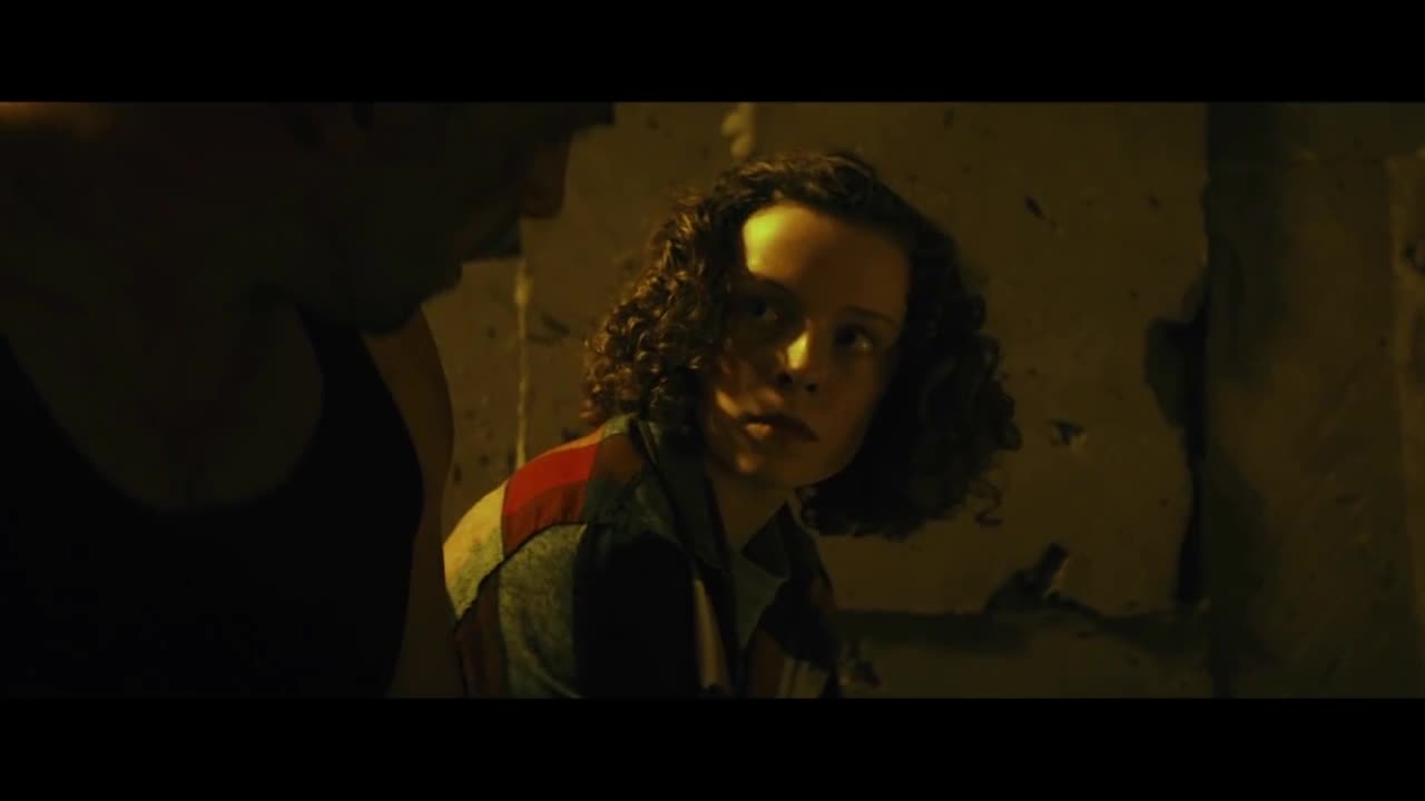 Pavučina lži (Scott Adkins,Honor Kneafsey,Martin McDougall 2020 Thriller Bdrip 1080p ) Cz dabing avi