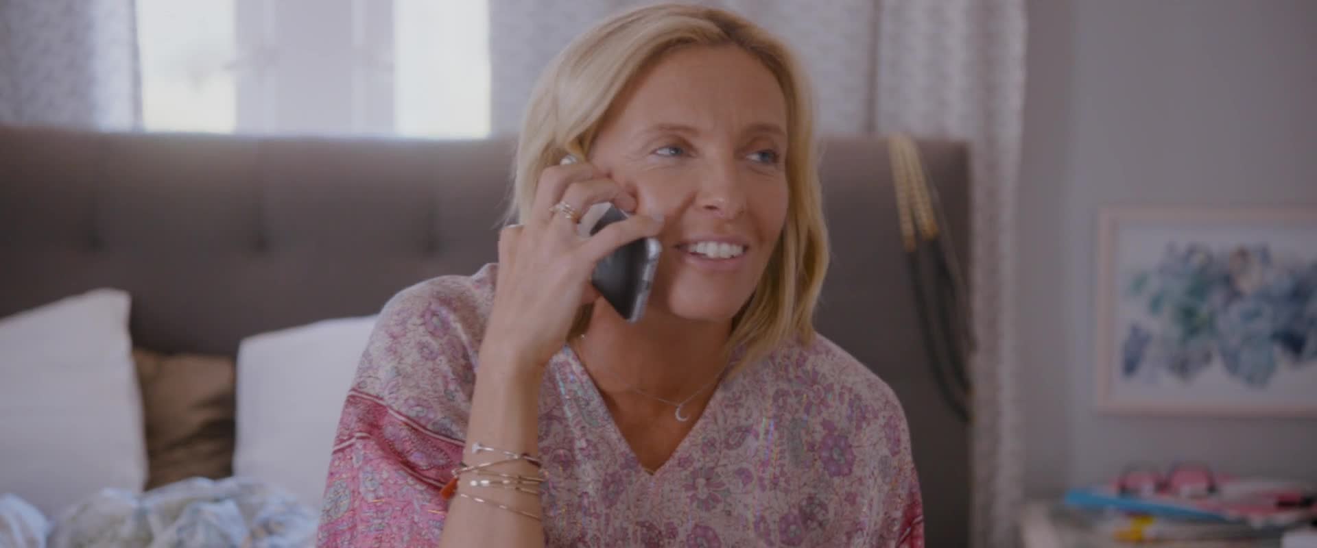 Noc šílených matek Matky na žúrke (Toni Collette,Adam Scott,Molly Shannon 2017 Komédie Bdrip 1080p ) Sk dabing mkv