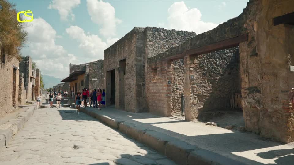 10 Nejvetsich pokladu Pompeji E01 [Top 10 Treasures of Pompeii 2019 Uk] (cz 540p TVRip) ts