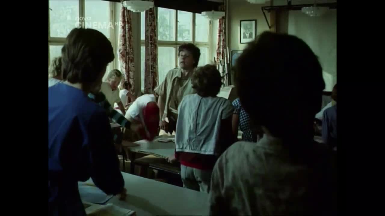 Kam doskáče ranní ptáče (Pavel Diviš, Luboš Diviš, Lenka Termerová 1986 Komedie Rodinný Sci Fi Bdrip 1080p ) CSr dabing avi