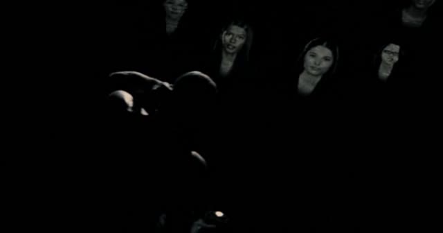 Jeskyně smrti (Clovis Cornillac, Alexandra Ansidei, Arben Bajraktaraj 2007 Horor Thriller Mysteriózní Sci Fi Bdrip 1080p ) Cz dabing avi