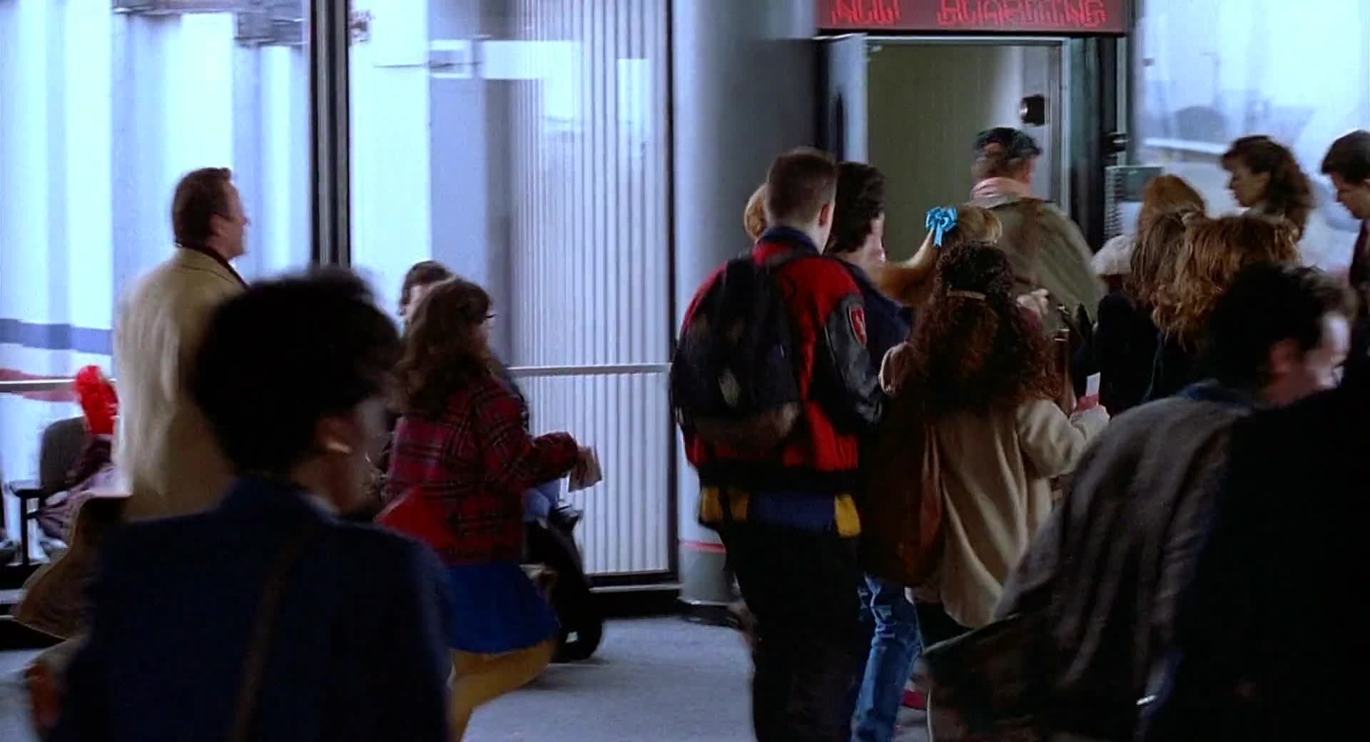 Sam doma 2 Ztracen v New Yorku 1992 CZ mkv