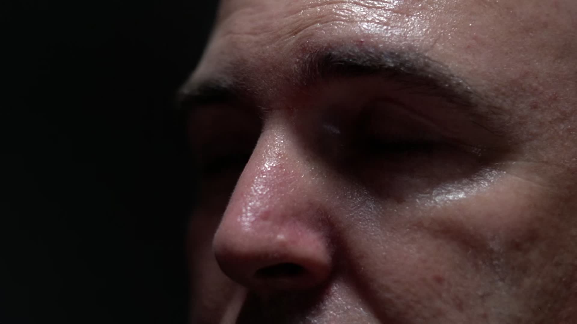 Akta X S02E03 25 1994 CZ dab Krev mkv