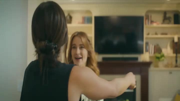 Psí námluvy (Lucy Hale, Grant Gustin, Christine Lee 2023 Komedie Bdrip 1080p ) Cz dabing mp4