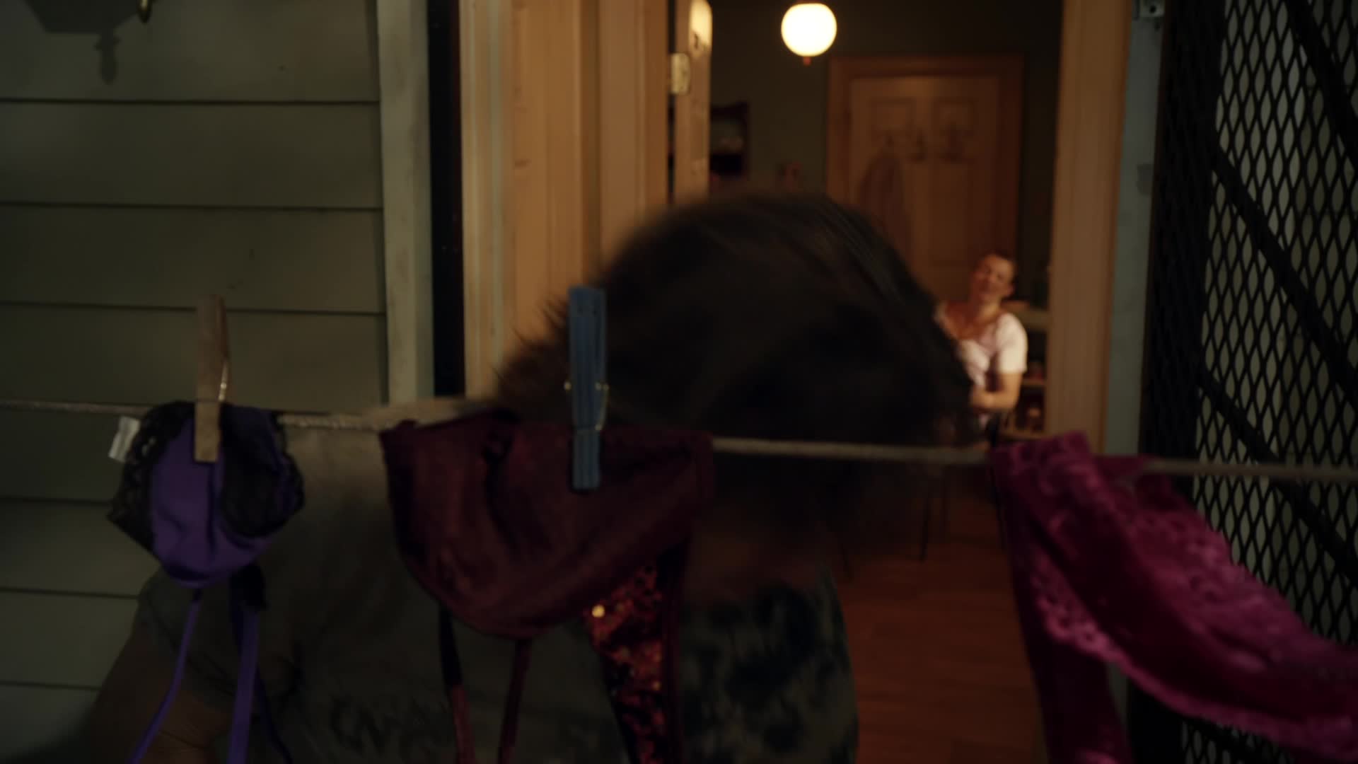 Hříšníci S02E03 I´ll Linght a Candle for You Every Day (2012) komedie czdab mkv