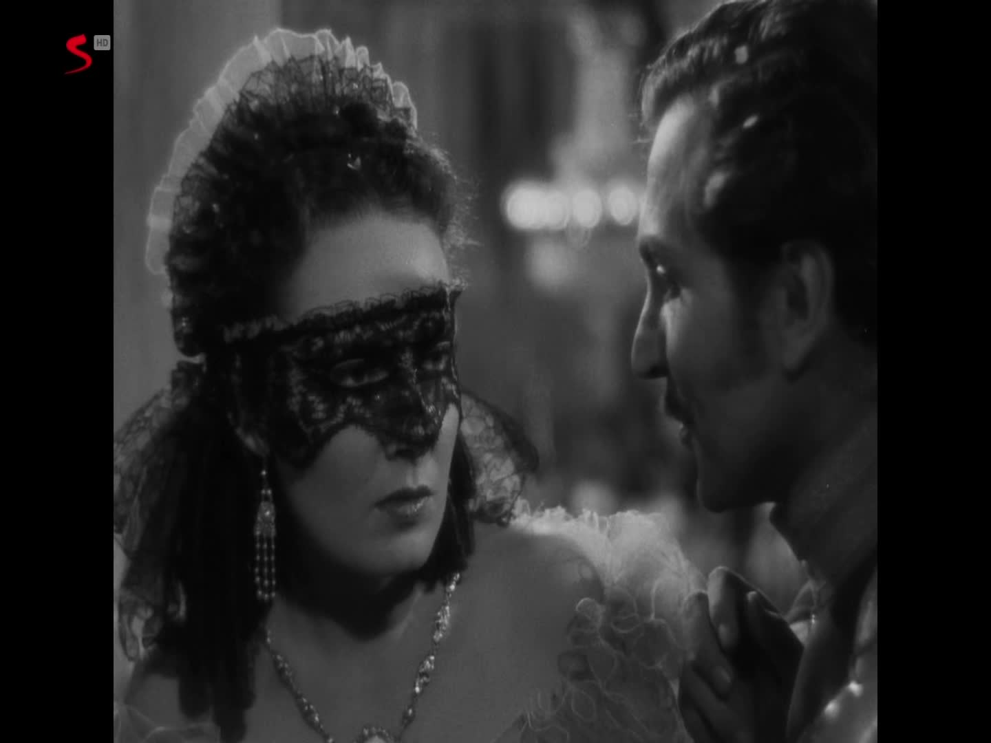 Maskovaná milenka (1940) mkv