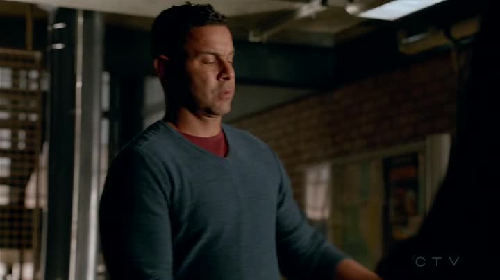 Castle s08e01 XY Hledá se Beckettová cz tit mkv