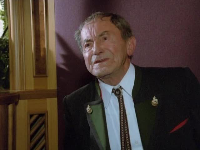 Doktor z hor 1 12 díl Pokojská avi