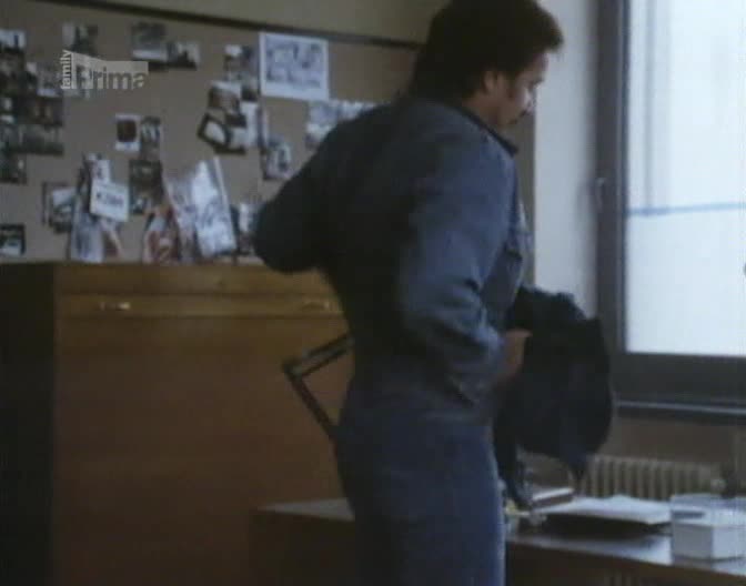 184 Místo činu Schimanski 1986 Černý víkend cz dub avi