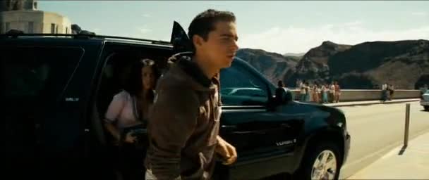 Transformers 1 (2007) (Czech dubbing) Megan Fox scény z filmu.mp4