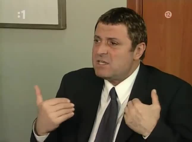 Žena na úteku Kachorra SK 999 Chichilo Pichotela (Gino Renni) Bernarda (Verónica Llinás).avi