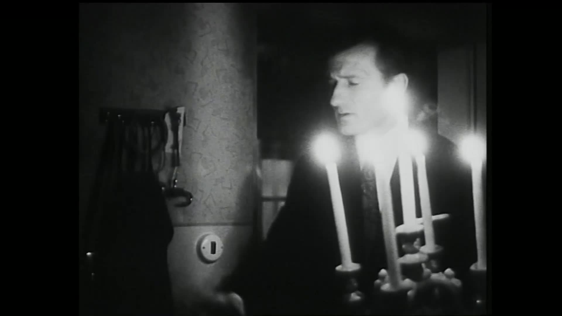 Ucho {1970} drama, psychologický 1080p mkv