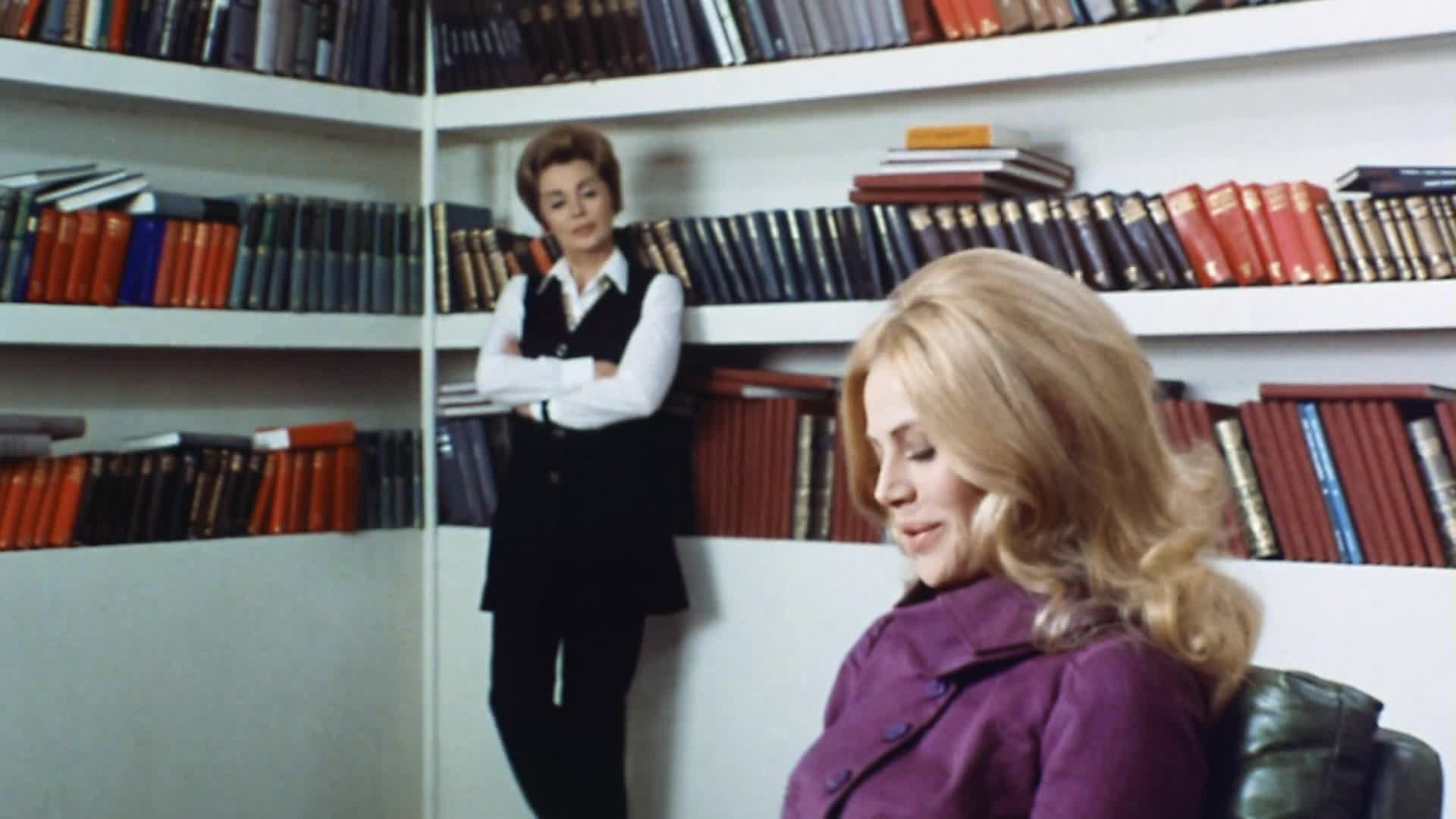 Uma Fresta no Teto (1972) Dual Áudio 1080p BluRay x264.mkv