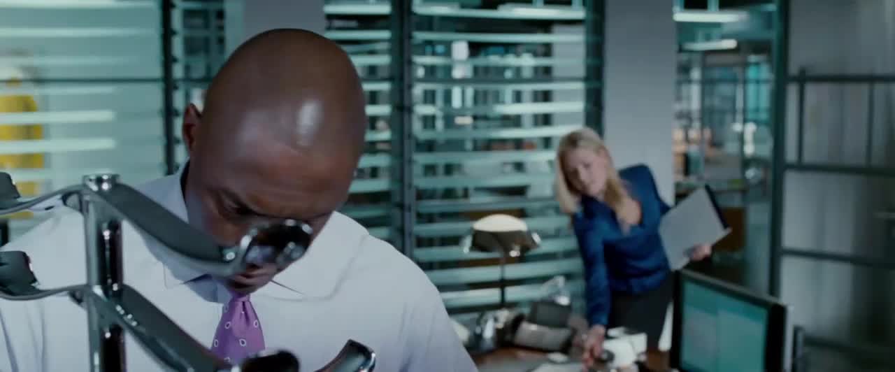 Posedlá (Idris Elba,Ali Larter,Beyoncé,Jerry O Connell 2009 Drama Thriller 1080p ) Cz+Sk dabing mp4